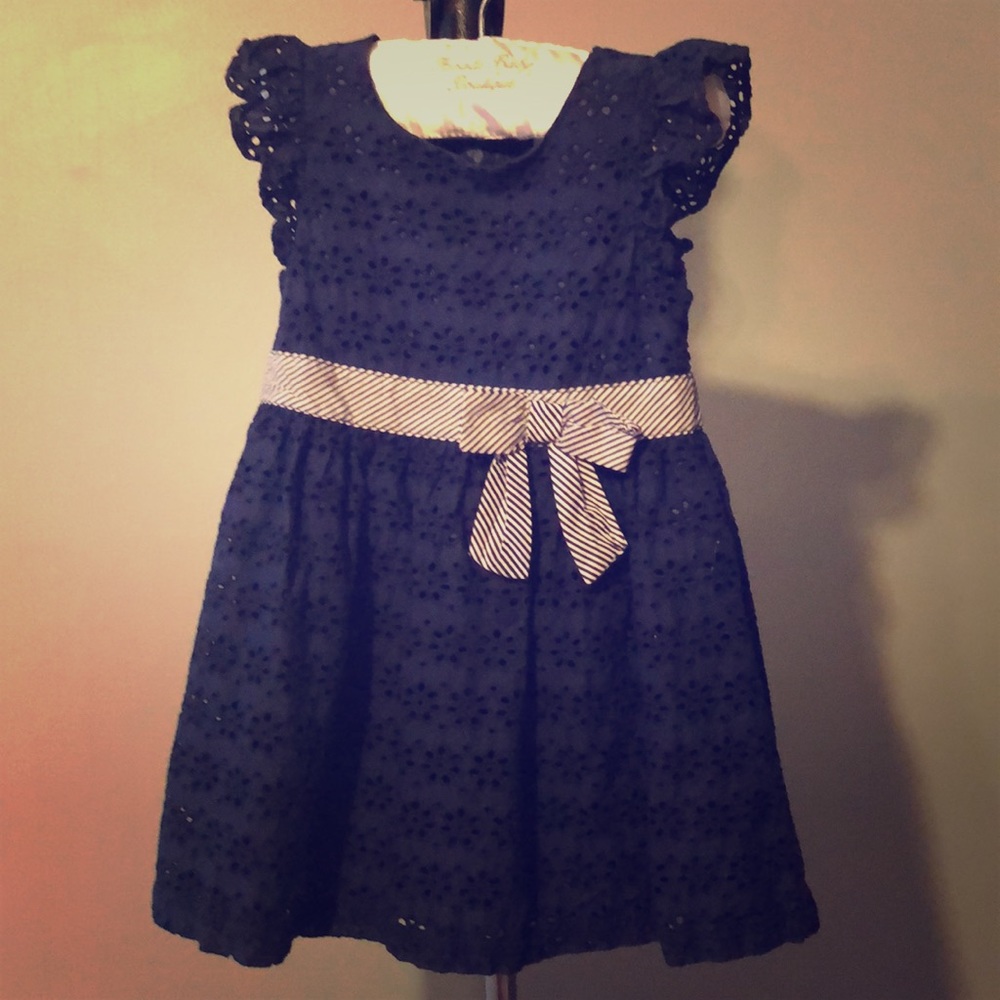 Little girl’s dress